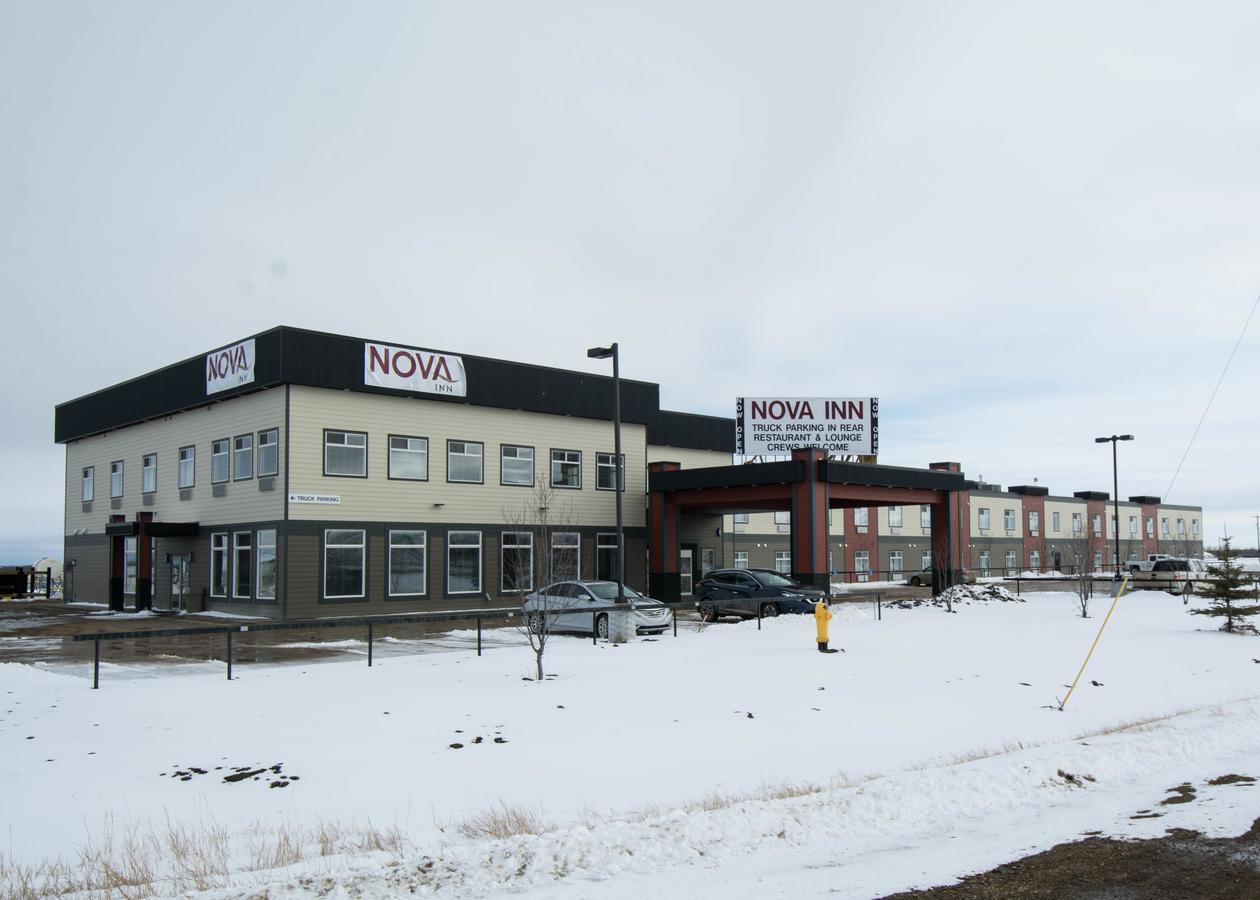 Nova Inn Manning Extérieur photo